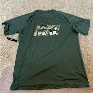 Nike tee